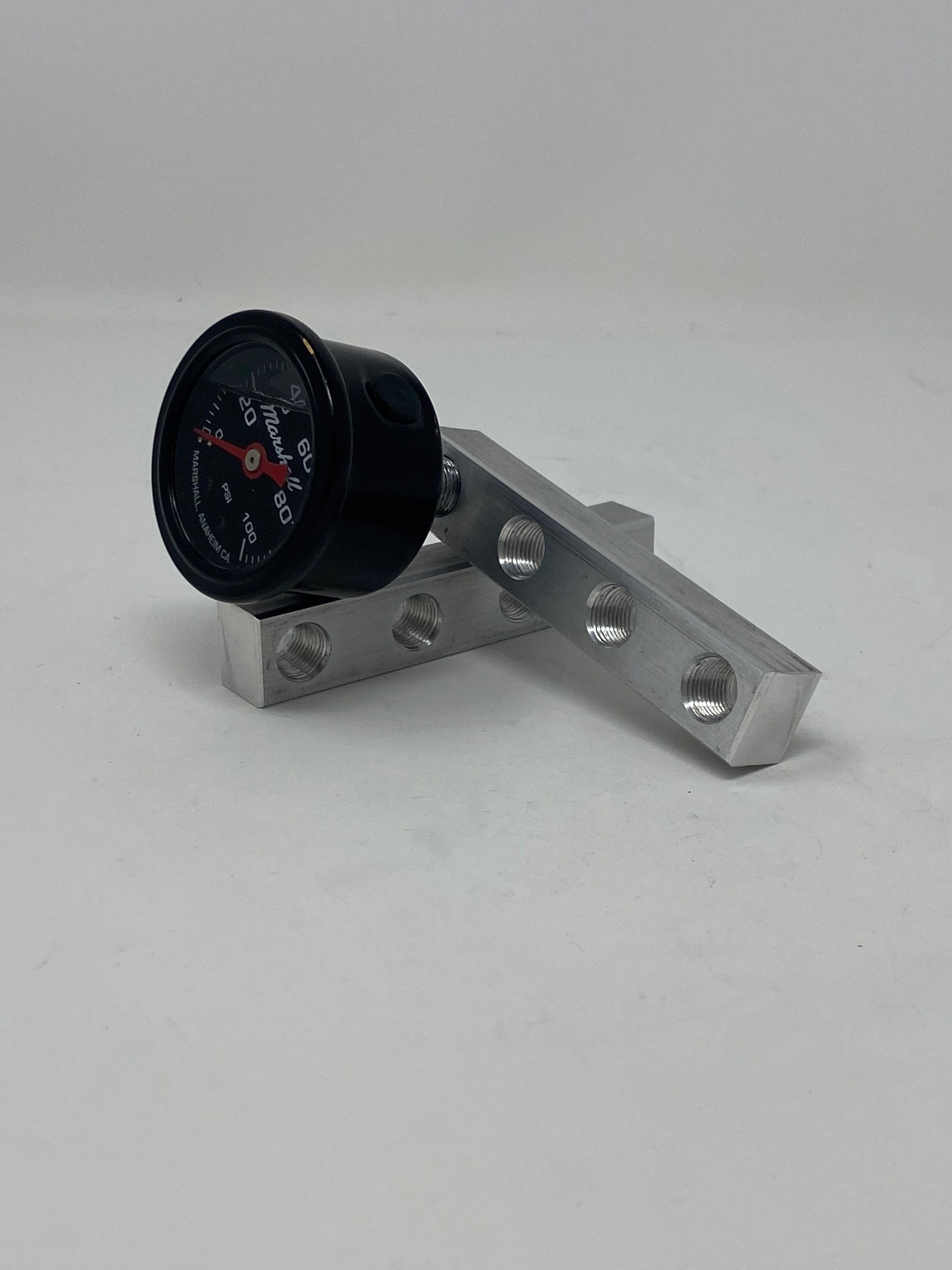 Alaria Technical 4-port Sensor Bung