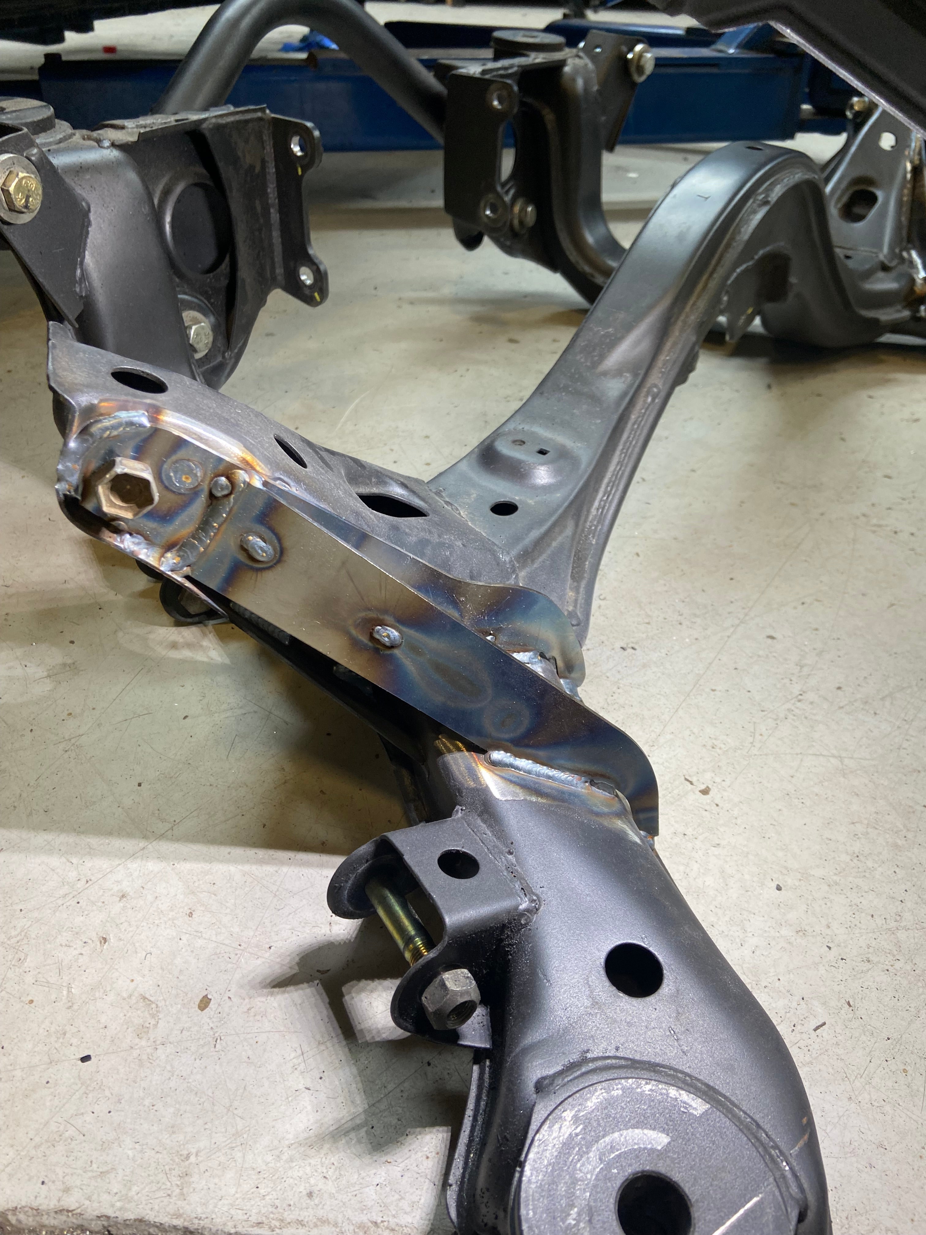 LS Auto S13/14 Traction Arm Brace
